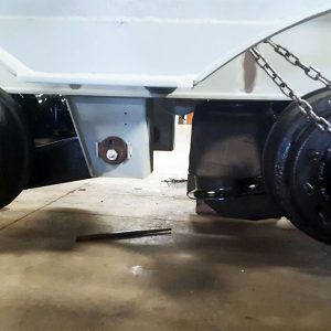 Axle Installation on Flatbed Semi Trailer
